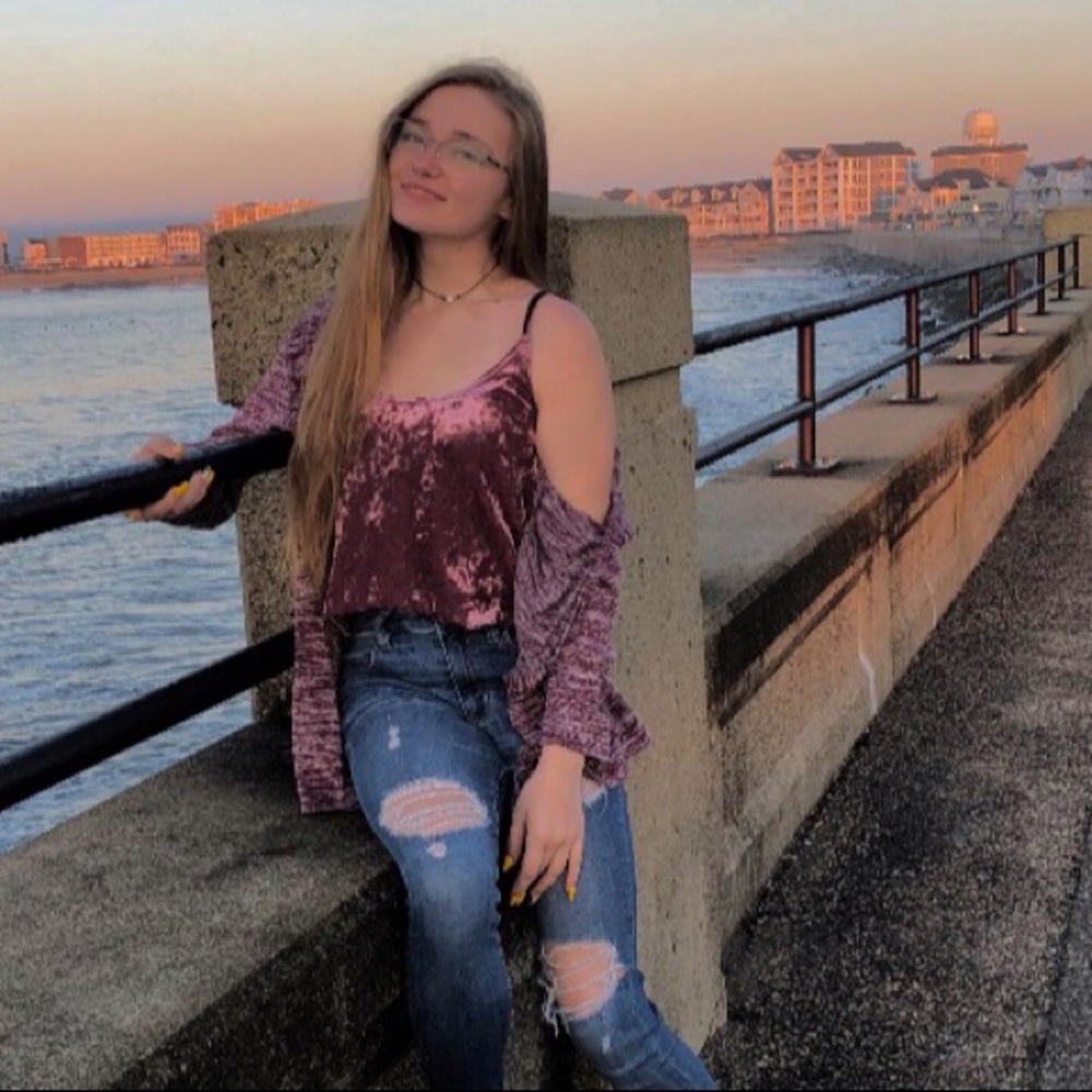 Meet your Posher, Camryn